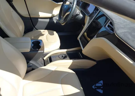 2014 Tesla Model S P85 из США, поврежденный, VIN 5YJSA1H17EFP51839